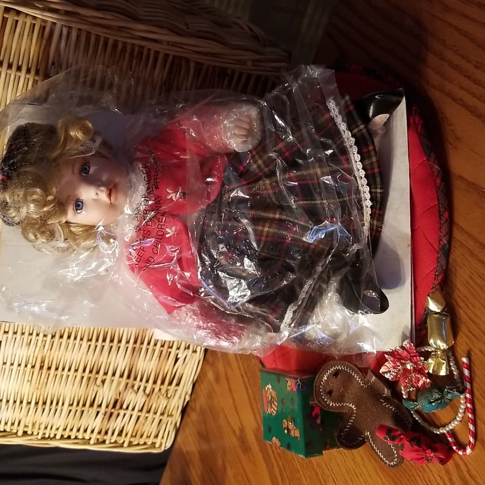 Heritage Signature Collection Porcelain Christmas Doll with box of presents, new